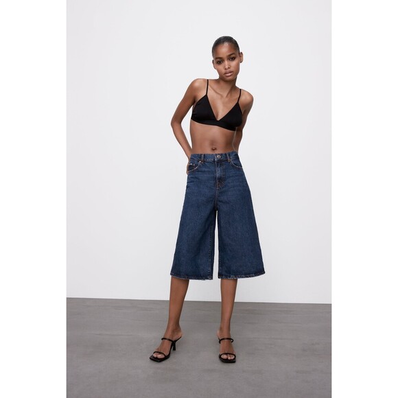 Denim Zara 70s Bermuda Cropped Wide Leg Culottes Jeans (NWT) - Picture 1 of 9